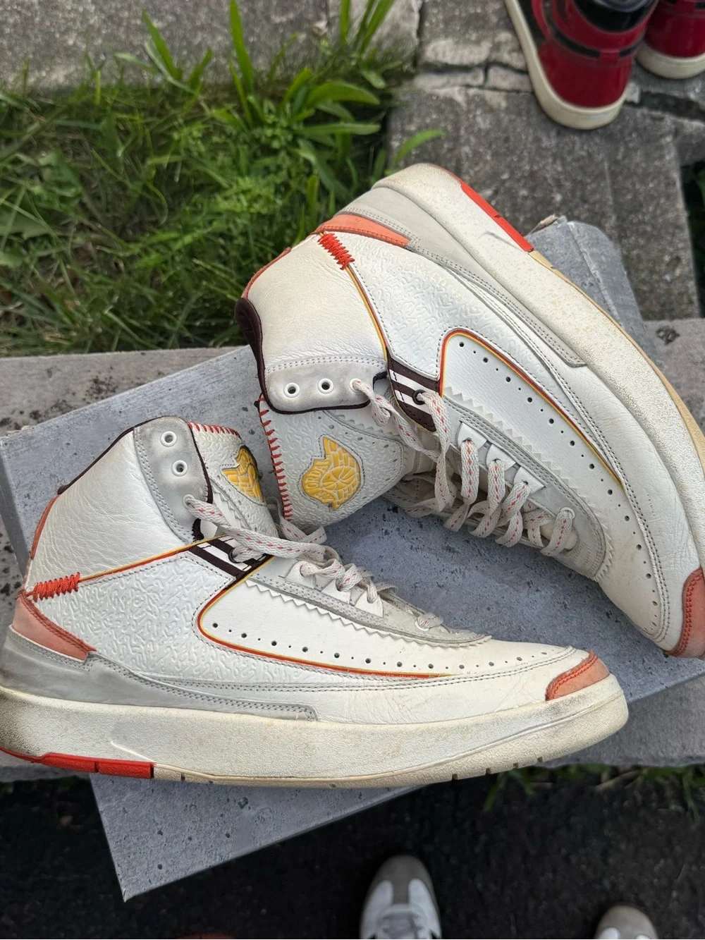 Maison Château Rouge x Air Jordan 2